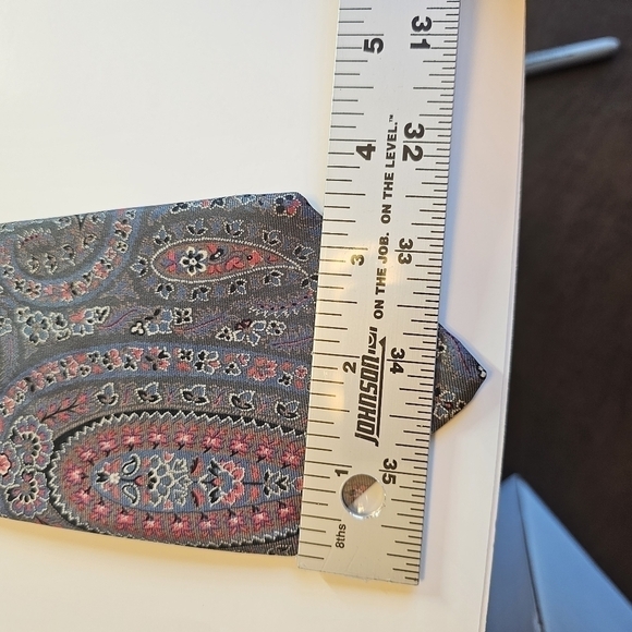 VINTAGE Liberty of London silk tie. Tiny hole on back side see 4th pic. Pl - Picture 6 of 7